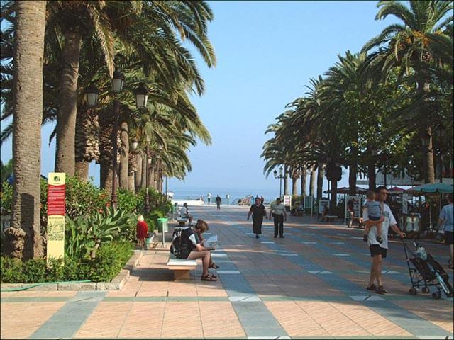 Appartement Nerja 1ª Linea De Playa De Burriana , Terraza Grande Al Mar Extérieur photo